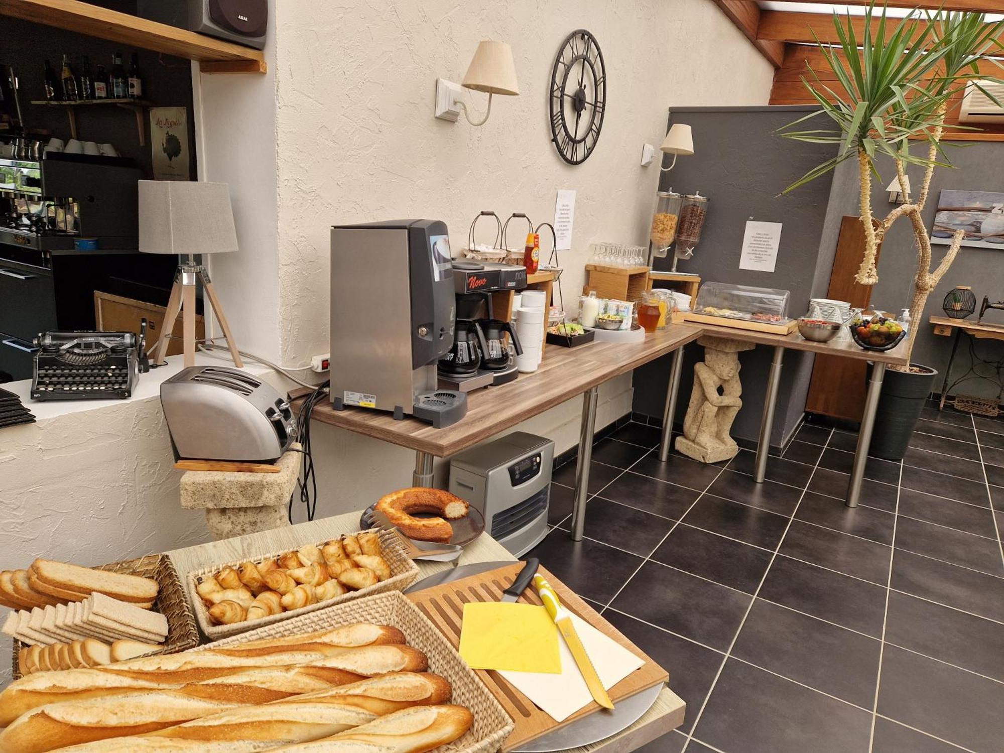 Hotel Bal Tournehem Zewnętrze zdjęcie